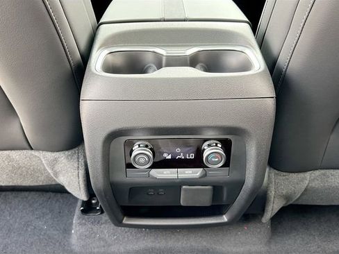 New 2026 Buick Enclave Sport Touring w/ Power Package image 18