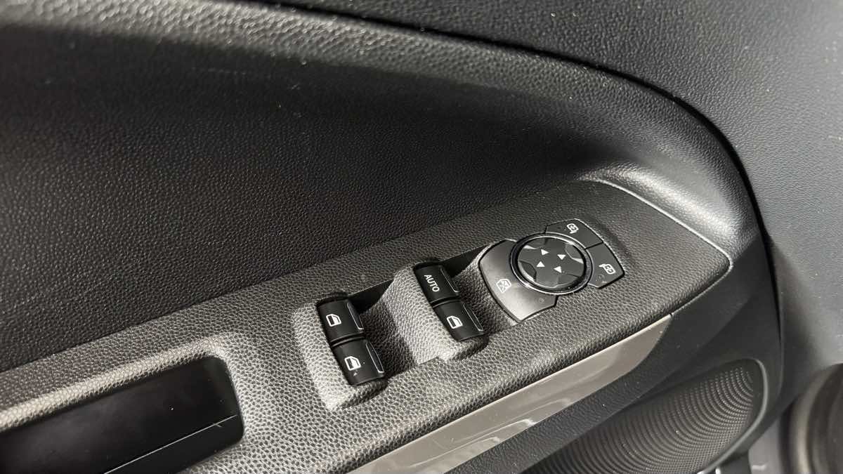 Used 2021 Ford EcoSport Titanium AWD/4WD image 12