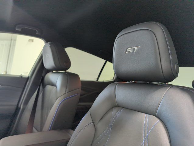 New 2026 Buick Envista Sport Touring w/ Convenience I Package FWD image 13