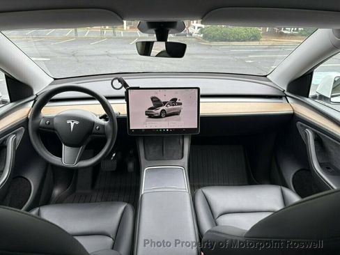 Used 2023 Tesla Model Y Long Range AWD/4WD image 20