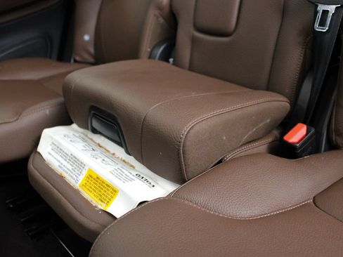 Certified 2023 Volvo XC90 B6 Plus w/ Protection Package Premier AWD/4WD image 45