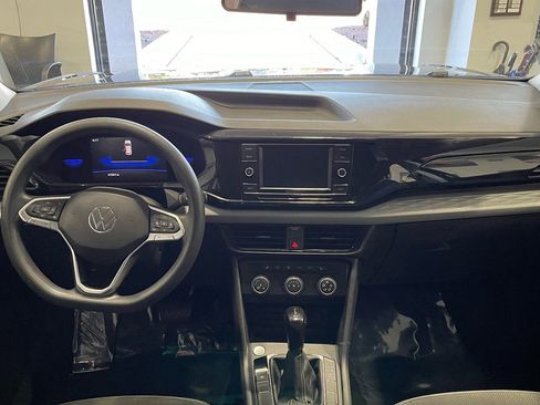 Used 2022 Volkswagen Taos S image 27