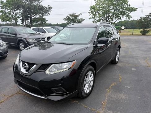 Used 2016 Nissan Rogue SV w/ SV Premium Package FWD image 1