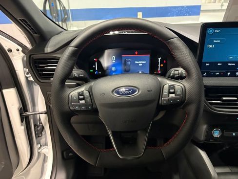 New 2026 Ford Escape ST-Line w/ Tech Pack #1 image 12