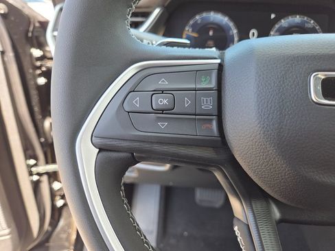 New 2026 Jeep Grand Cherokee L Laredo RWD image 19
