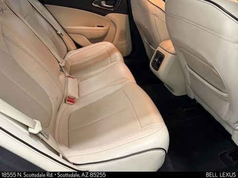 Used 2015 Chrysler 200 C w/ Navigation & Sound Group I image 15