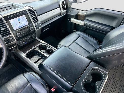 Used 2020 Ford F350 Lariat w/ Lariat Ultimate Package AWD/4WD image 23