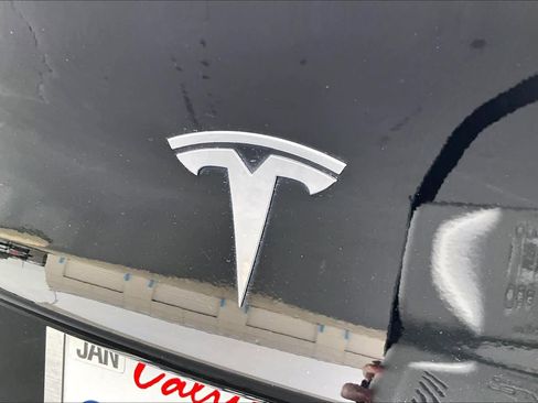 Used 2020 Tesla Model 3 Standard Range Plus image 29