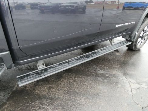 Certified 2025 GMC Sierra 2500 Denali w/ Denali Reserve Package image 5