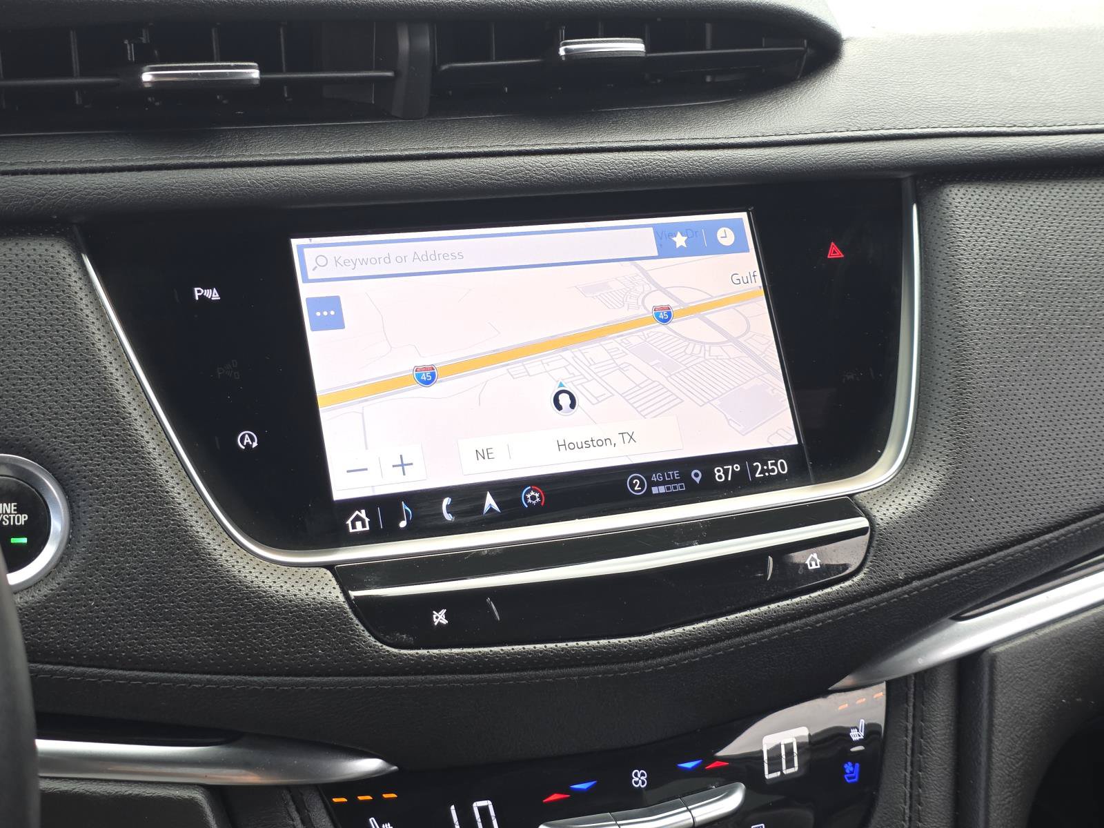 Certified 2024 Cadillac XT5 Premium Luxury FWD image 31