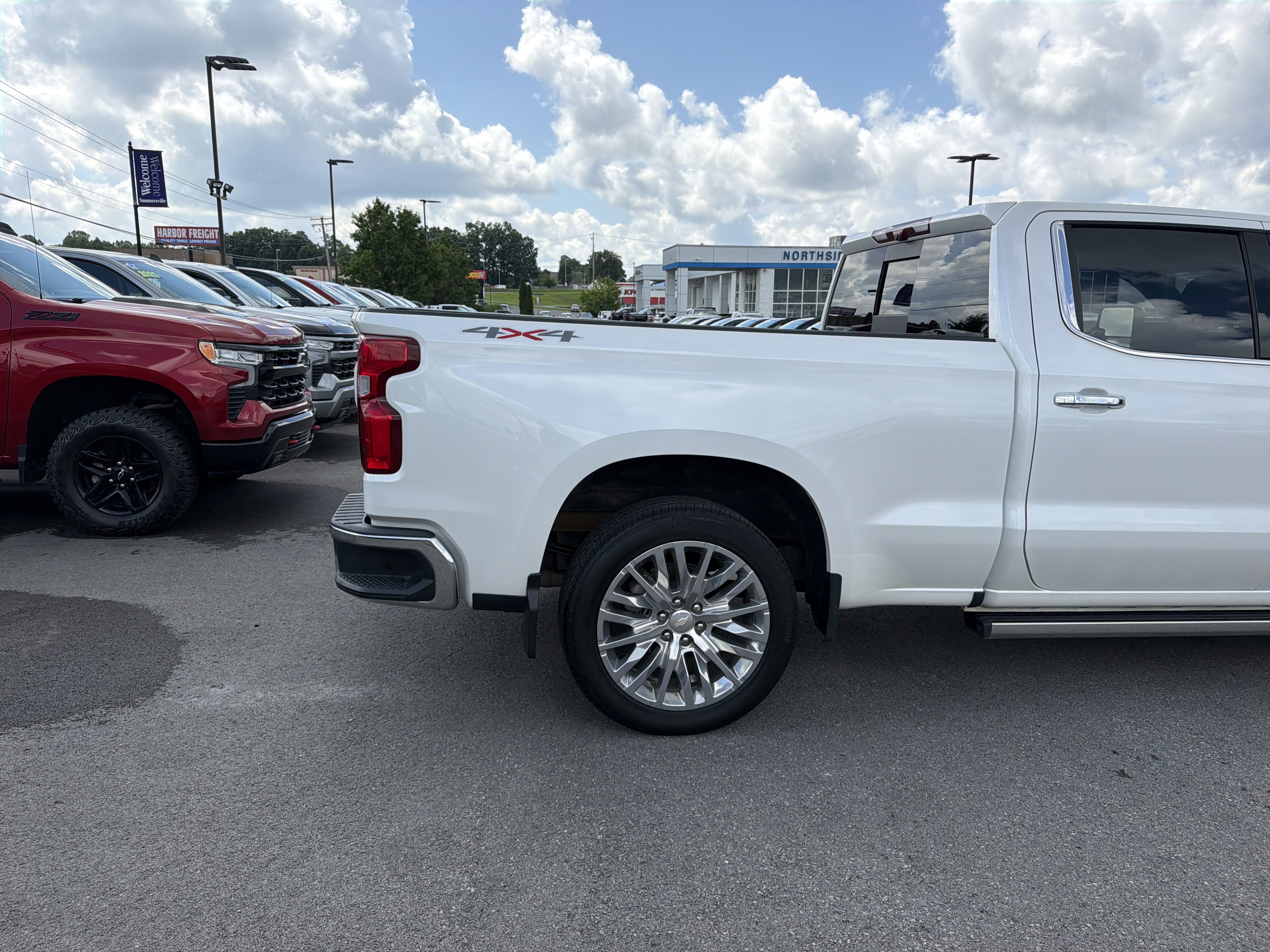 Certified 2024 Chevrolet Silverado 1500 LTZ w/ Technology Package AWD/4WD image 6