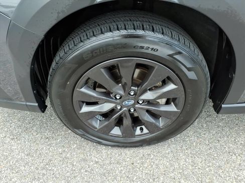 Used 2025 Subaru Outback Onyx Edition AWD/4WD image 11