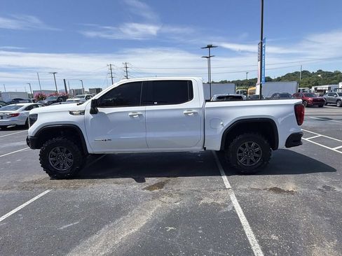 Used 2024 GMC Sierra 1500 AT4X AWD/4WD image 6