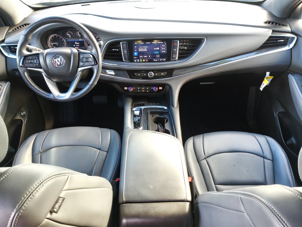 Used 2023 Buick Enclave Essence w/ Experience Buick Package AWD/4WD image 6