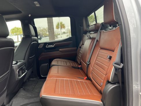 Used 2024 GMC Sierra 1500 Denali Ultimate image 31