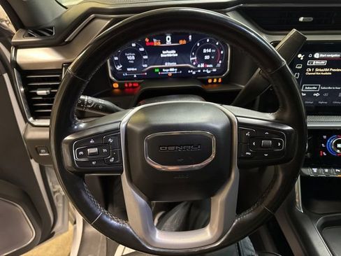 Used 2024 GMC Sierra 2500 Denali image 16