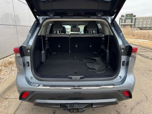 Used 2021 Toyota Highlander Limited image 42