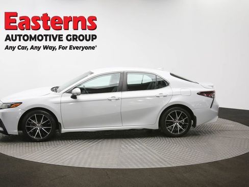 Used 2023 Toyota Camry SE image 58