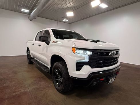 Used 2024 Chevrolet Silverado 1500 LT Trail Boss w/ Protection Package image 31
