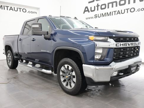 Used 2023 Chevrolet Silverado 2500 LT AWD/4WD image 2