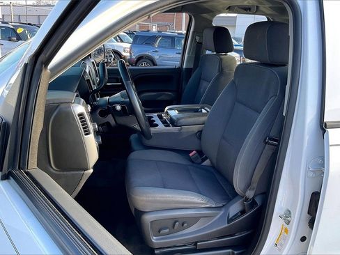 Used 2018 Chevrolet Silverado 1500 LT w/ All Star Edition image 22