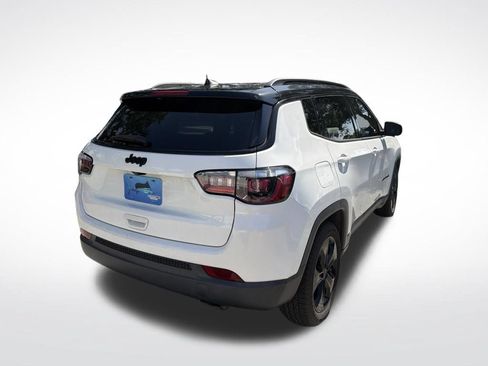 Used 2020 Jeep Compass Latitude FWD image 5