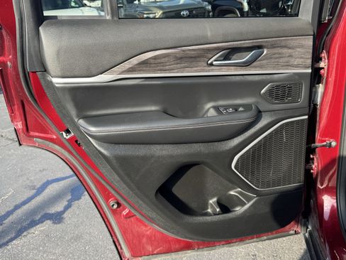 Used 2022 Jeep Grand Cherokee Limited image 33