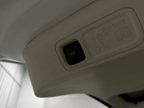 Used 2020 Lincoln Navigator Black Label AWD/4WD image 38