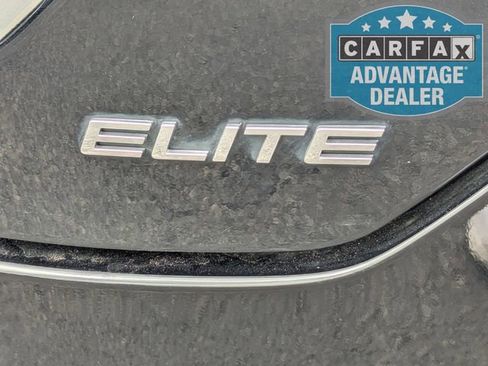 Used 2025 Honda Pilot Elite image 33