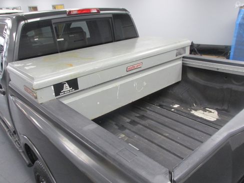 Used 2011 Nissan Titan SL w/ Heavy Metal Edition Pkg image 13