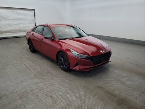Used 2021 Hyundai Elantra SEL w/ Convenience Package FWD image 13