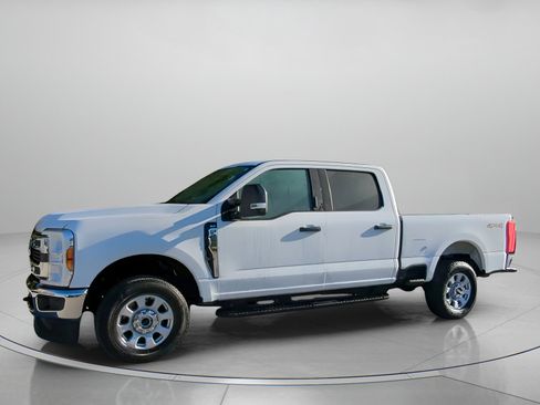 Certified 2024 Ford F250 XLT image 13
