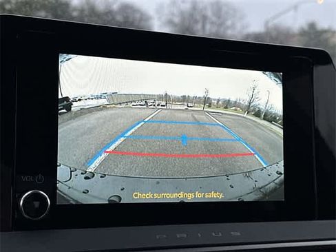 Used 2026 Toyota Prius Plug-In Hybrid image 13