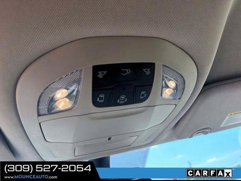 Used 2022 Chrysler Pacifica Touring-L FWD image 10