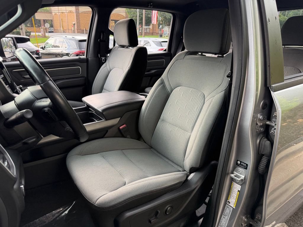 Used 2022 RAM 1500 Big Horn RWD image 28