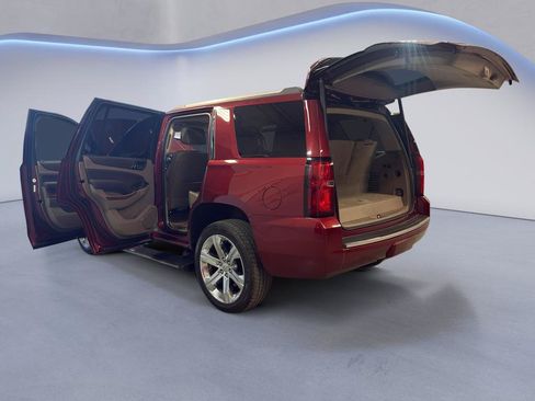Used 2017 Chevrolet Tahoe Premier AWD/4WD image 12