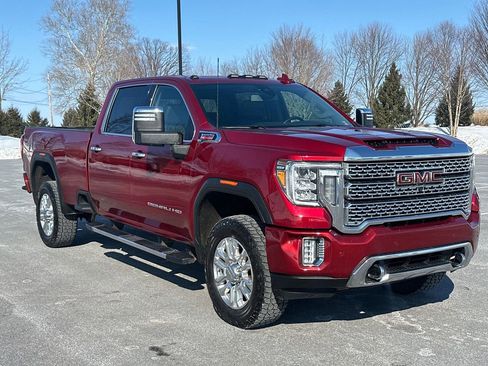 Used 2021 GMC Sierra 3500 Denali image 3