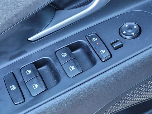 Certified 2026 Hyundai Elantra Hybrid FWD image 22