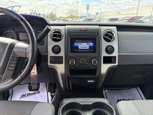 Used 2014 Ford F150 XLT w/ Equipment Group 302A Luxury AWD/4WD image 15