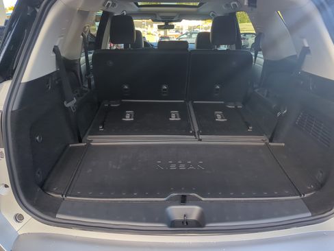 New 2025 Nissan Pathfinder Platinum w/ Cargo Package image 33