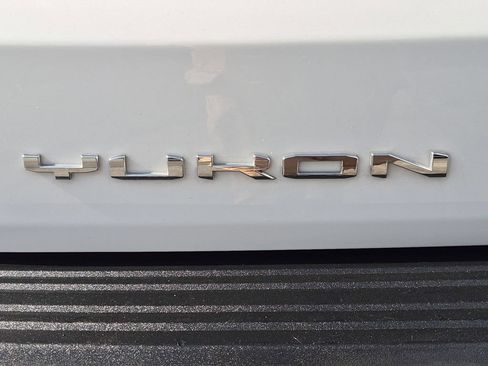Certified 2025 GMC Yukon Denali AWD/4WD image 25