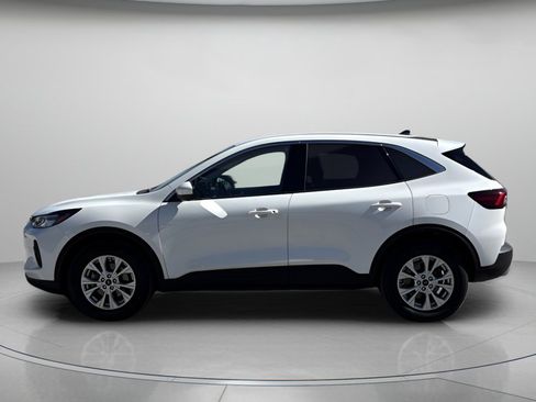 Certified 2023 Ford Escape Active w/ Tech Pack #2 image 5