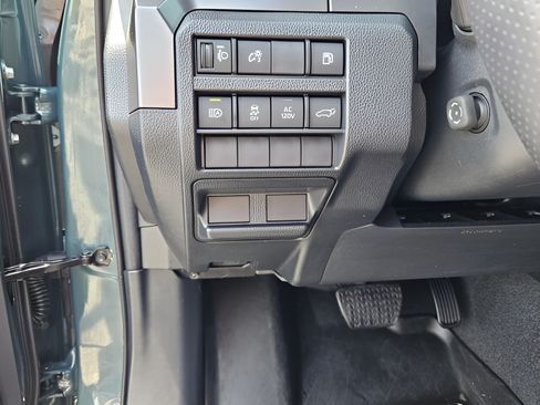 Used 2025 Toyota 4Runner TRD Off-Road Premium AWD/4WD image 14