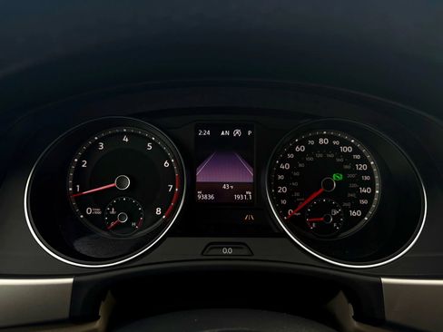 Used 2019 Volkswagen Atlas SE w/ Panoramic Sunroof Package image 44