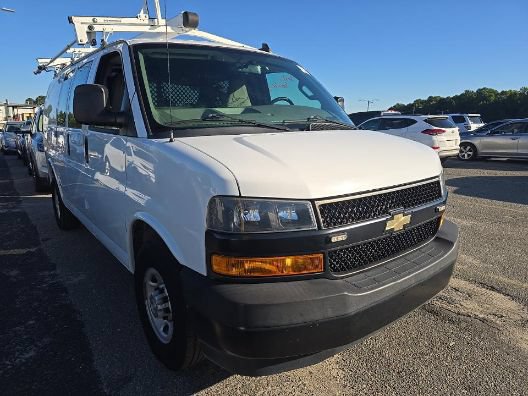 Used 2020 Chevrolet Express 2500 w/ Driver Convenience Package RWD image 2
