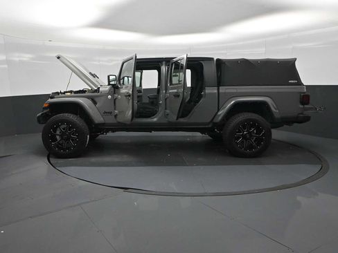 Used 2021 Jeep Gladiator Sport AWD/4WD image 61