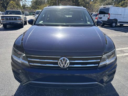 Used 2021 Volkswagen Tiguan S image 8