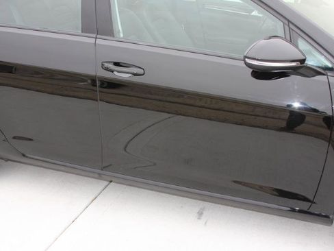 Used 2015 Volkswagen Golf TDI SEL image 27