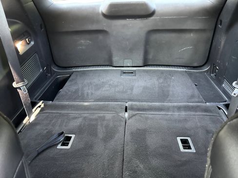 Used 2020 Ford Explorer XLT w/ Equipment Group 202A image 23