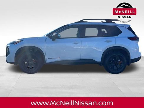 New 2026 Nissan Rogue SV image 4